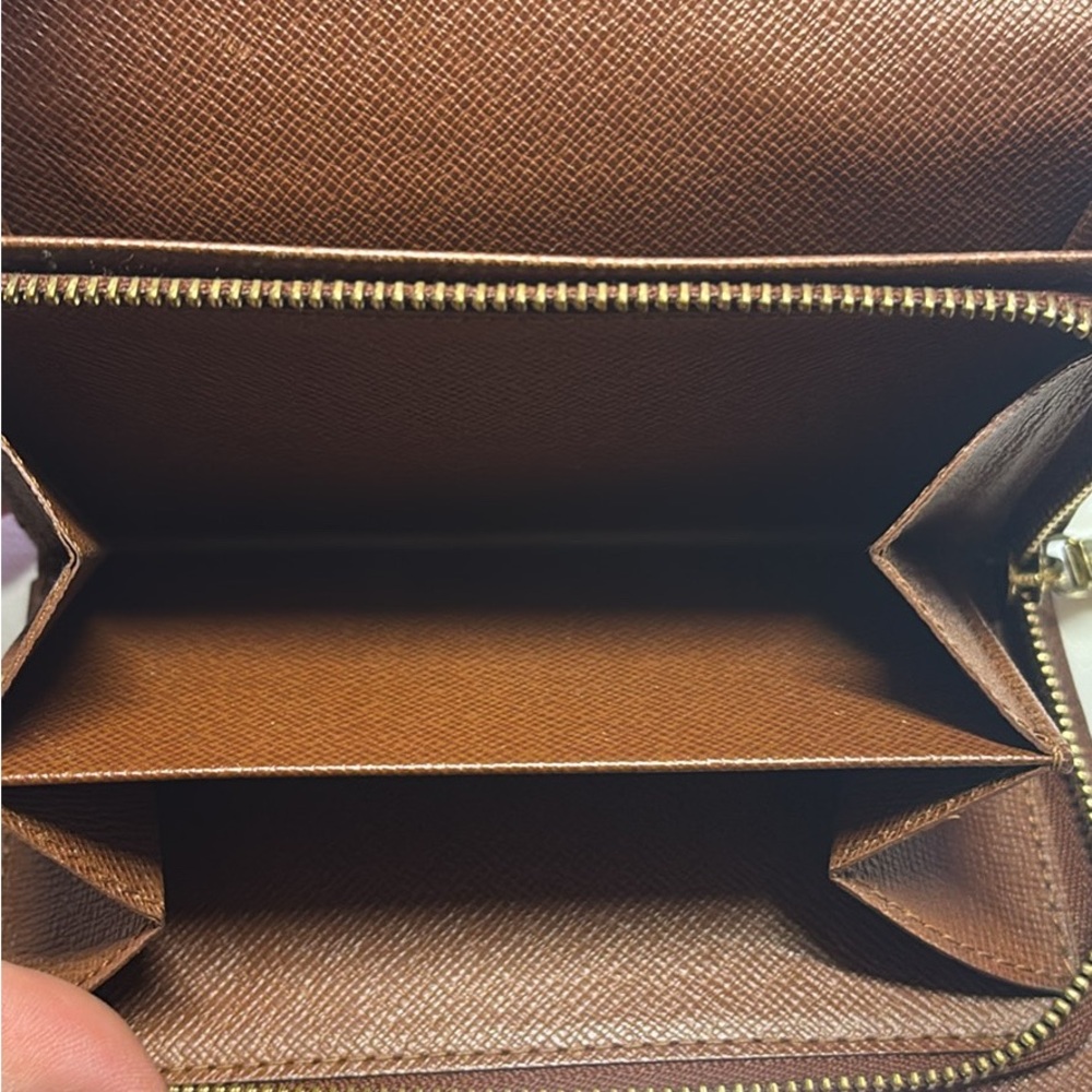 Louis Vuitton Monogram Canvas Brown Wallet - Picture 6 of 15